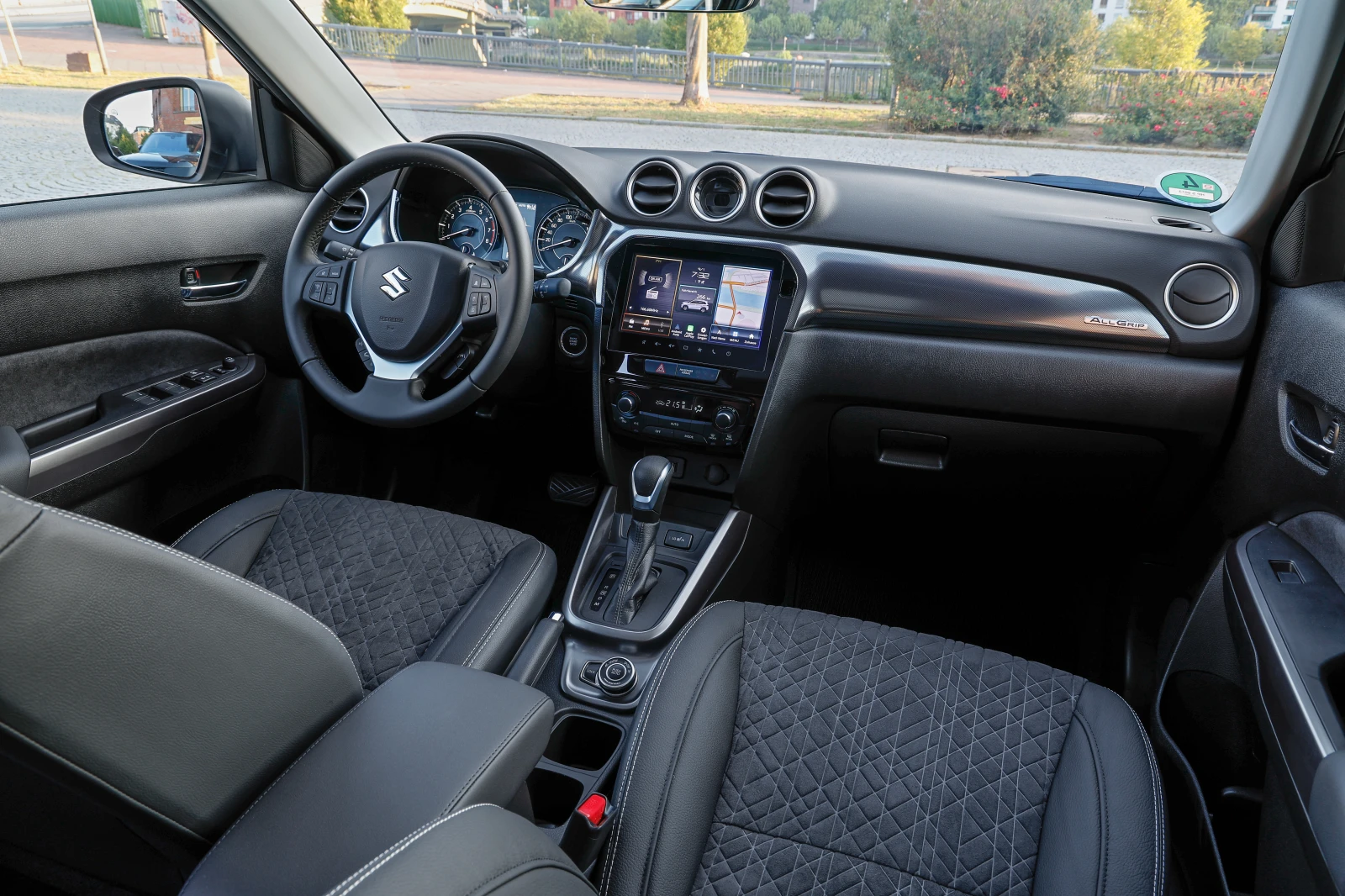 suzuki_vitara_2026_10_mh-autohaus